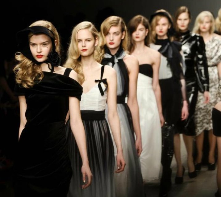 96040-293855_10150596836012056_45434072_n.jpg, 79 KB